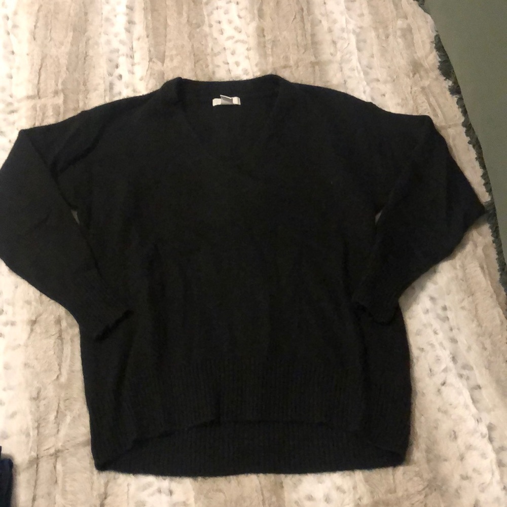 H&M V-neck sweater